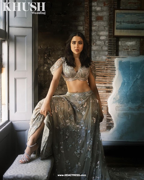 {51+} Sara Ali Khan Navel HD Images Best Collection