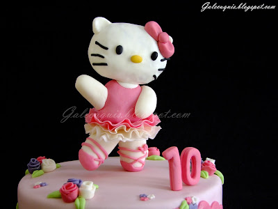 Tarta fondant kitty bailarina