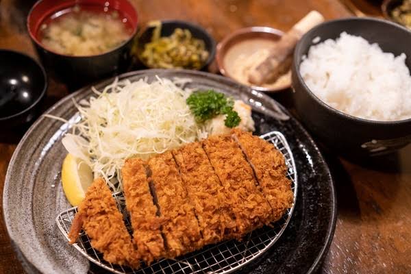 Review KatsuQ: Sama dengan Resto Jepang yang Lain?