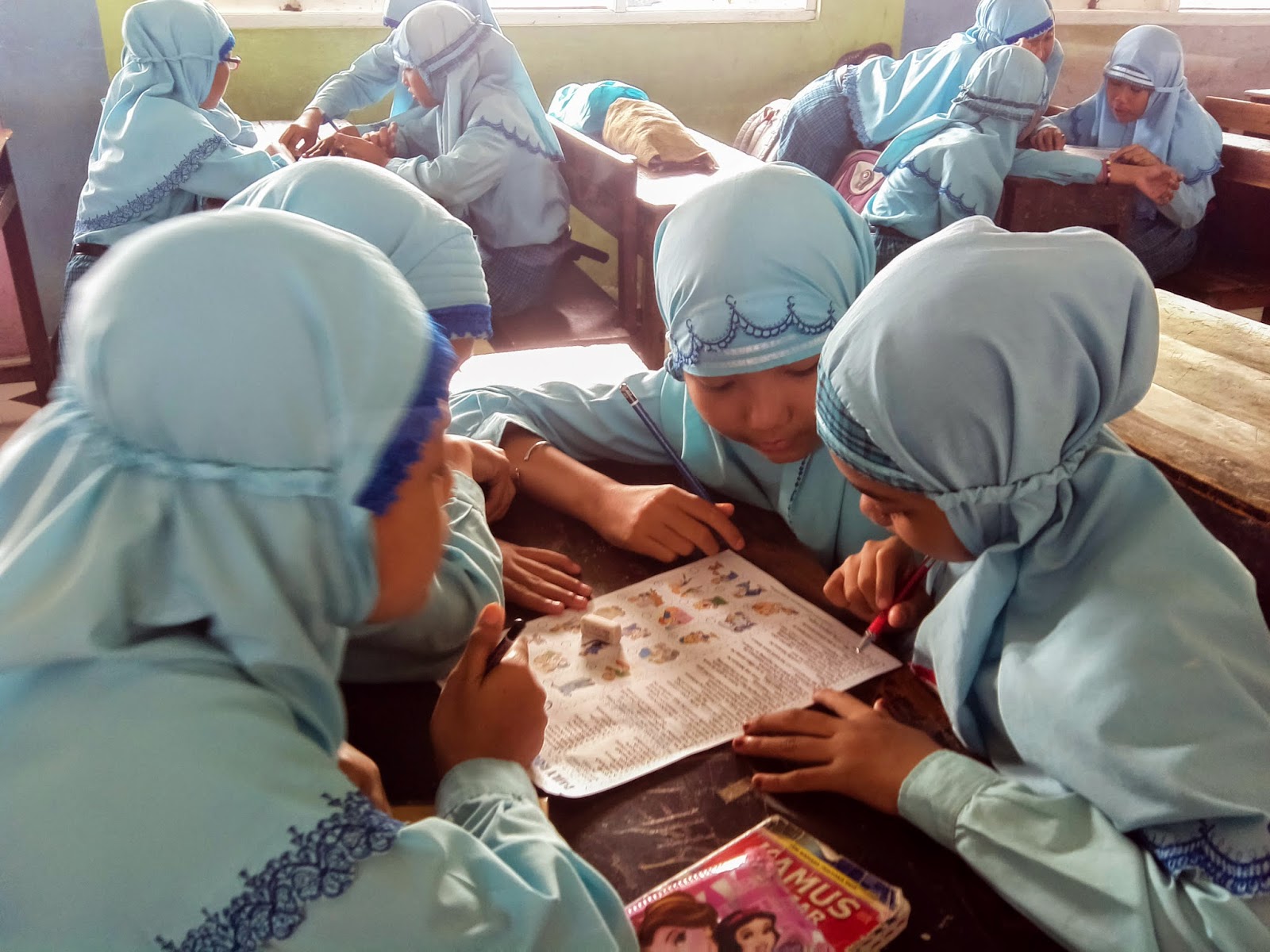 Pentingnya Permainan dalam Pembelajaran Bahasa Inggris