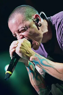 La vida de Chester Bennington de banda en banda hasta ingresar a Linkin Park