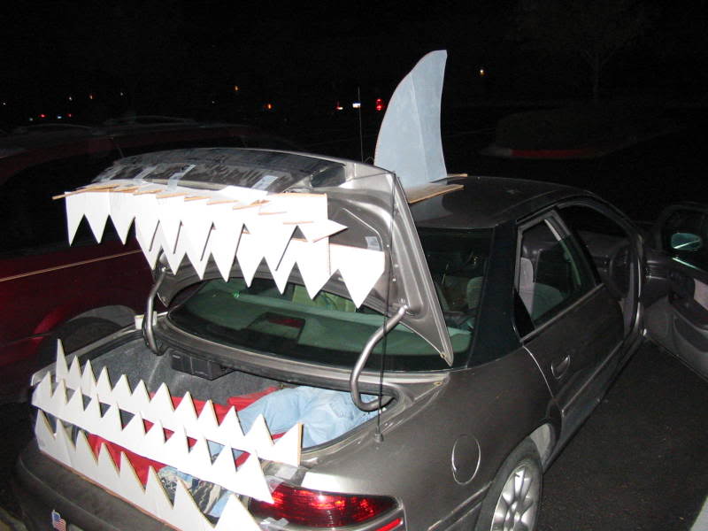 rockbridgers: Creative Ideas for Decorating for Trunk or Treat