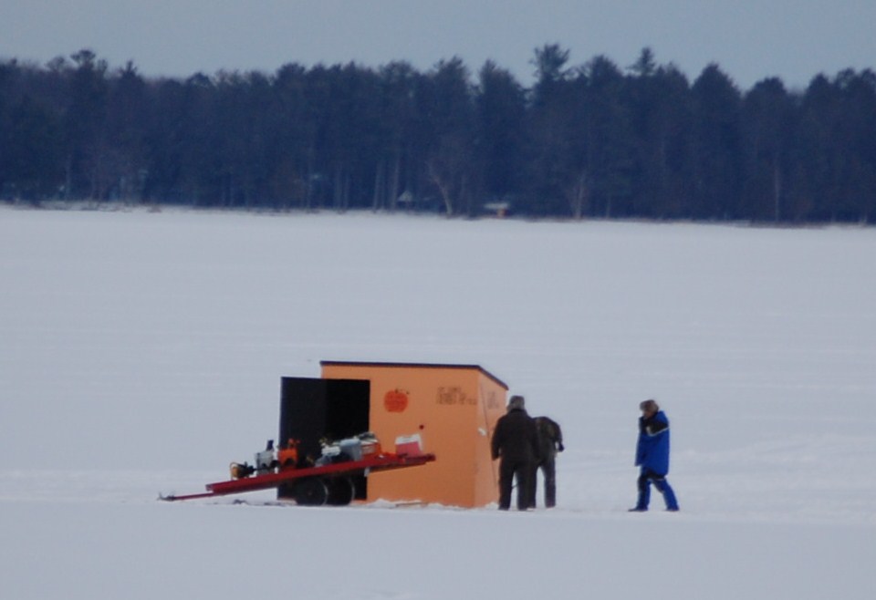 Houghton Lake Happenings: Houghton Lake Ice Fishing Report 