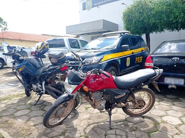Motocicleta roubada no Ceará é recuperada pela PRF em Buriti dos Lopes
