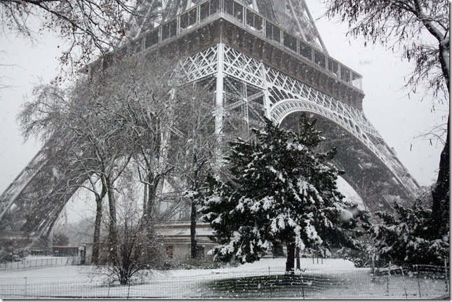 snowy Paris