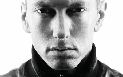 Rapper Eminem fecha...