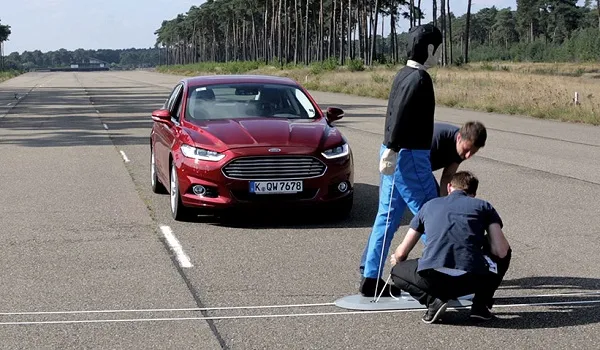 Ford Europa realiza investigación sobre los hábitos de los peatones que pueden afectar su seguridad