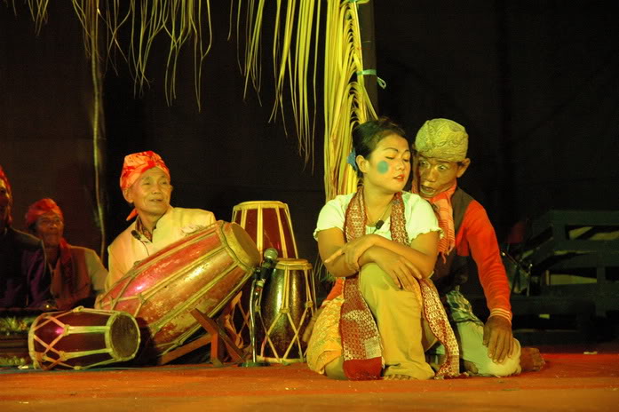 seni 10 Seni teater Tradisional Indonesia