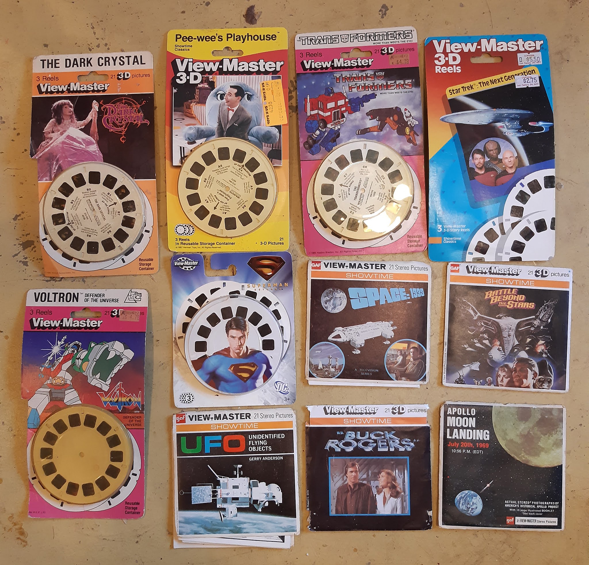 MOONBASE CENTRAL: READER LEWIS'S VIEW-MASTER COLLECTION