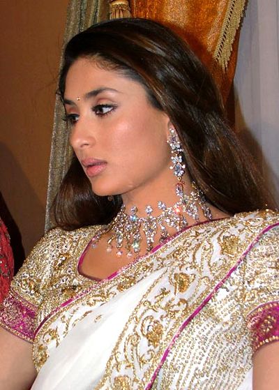 wallpapers of kareena kapoor. Kareena Kapoor Wallpapers