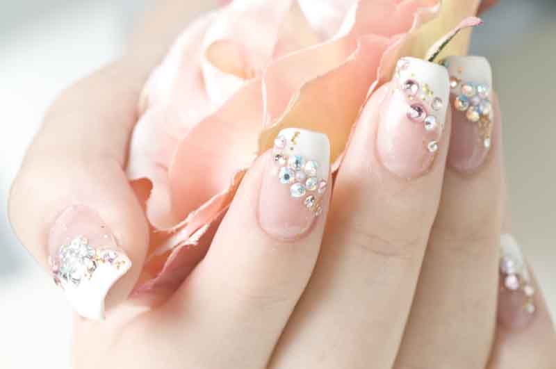 Beautiful Nail Art Design - iSTYLE 360