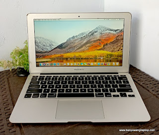 MacBook Air, 11 - Inchi , Mid 2011 ( Core i5 1,6GHz ) Bekas di Banyuwangi