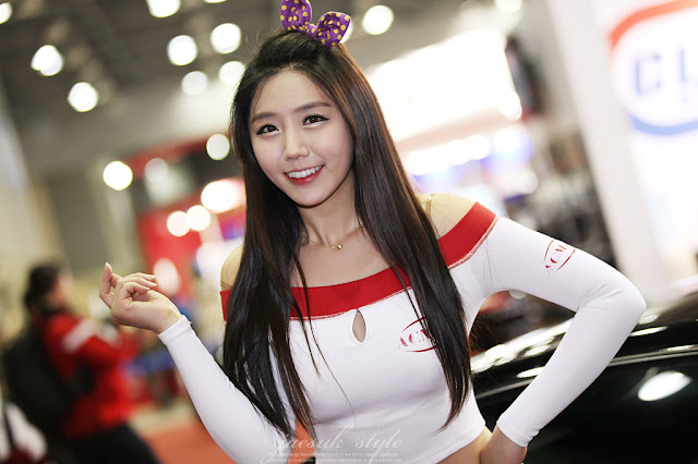 2 Kim Ha Eum - Automotive Week 2012-very cute asian girl-girlcute4u.blogspot.com