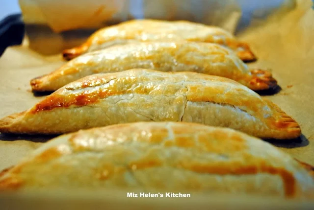 Apple Hand Pie at Miz Helen's Country Cottage