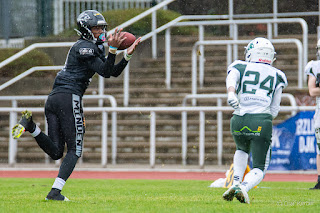 Sportfotografie American Football Minden Wolves Bielefeld Bulldogs Olaf Kerber