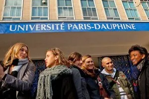 L’université Paris Dauphine honore Mehdi Jomaa