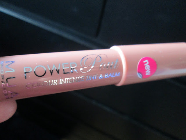 MUA power pout review