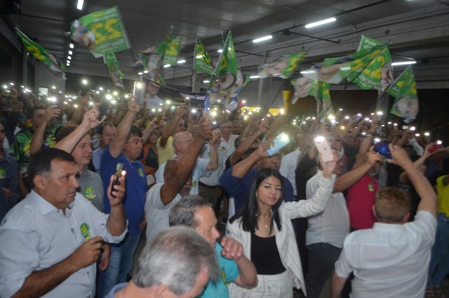 Prefeitos e deputados do estado do Paraná reunem-se em apoio a reeleição de Bolsonaro em Cianorte 