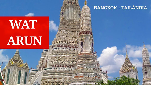 Wat Arun, templo budista em Bangkok, na Tailândia