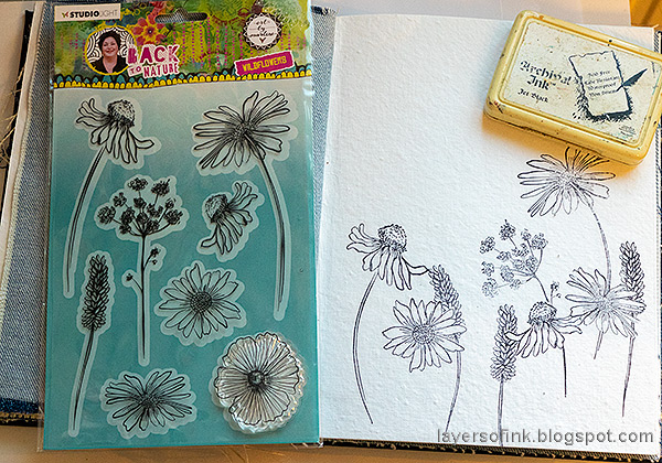 Layers of ink - Wanderlust Watercolor Florals Tutorial by Anna-Karin Evaldsson. Stamp with Studio Light Wildflowers.