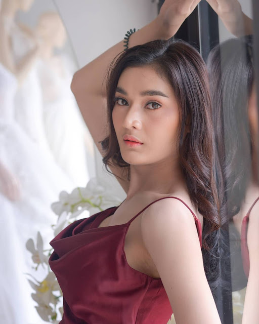 Thanyada Kunpaipuen – Most Beautiful Transgender Model Thailand Instagram