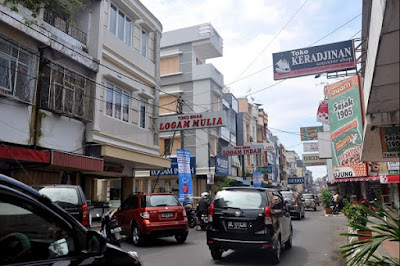 Jalan Somba Opu Oleh-Oleh Terbaik di Makassar