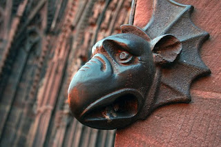 argoyle in flirck by hoosadork