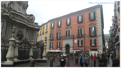 Piazza del Gesù Nuovo; Napoli; 