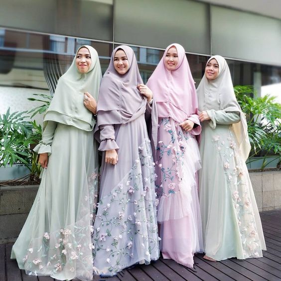 75 Model Gamis Brokat Kombinasi Trend Terpopuler 2019 Terbaru9 Info