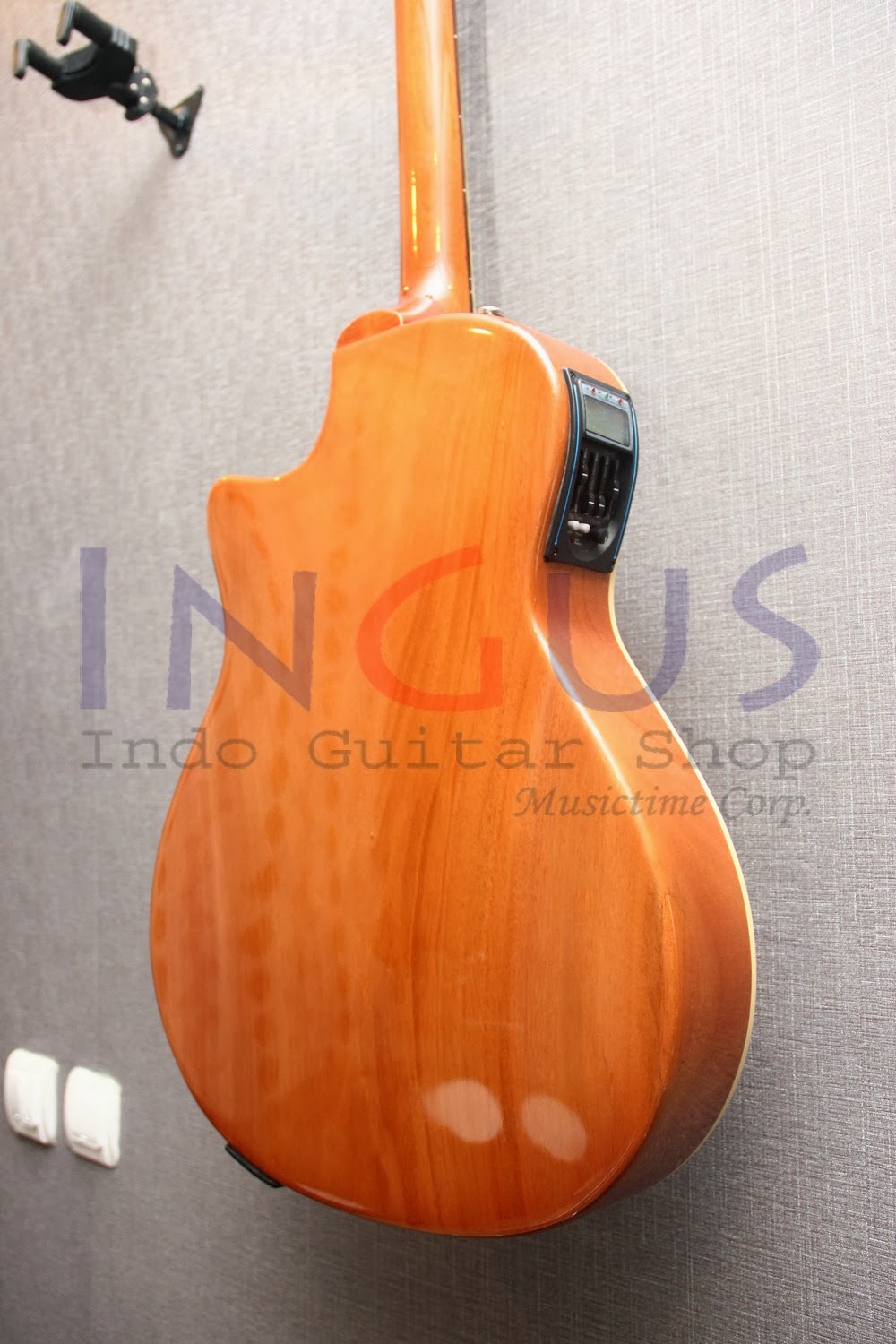 Harga Gitar Akustik Fender Custom - Harga C