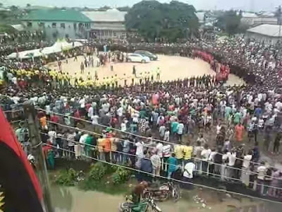 Biafra near? See the crowd that welcomed Nnamdi Kanu in Port Harcourt yesterday (Photos)