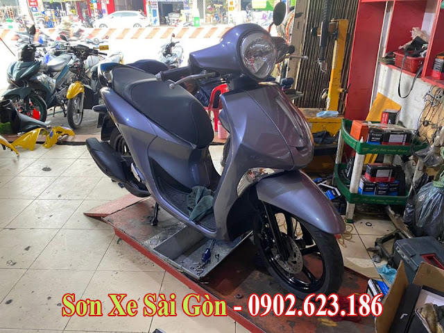 Mẫu xe Yamaha Janus sơn màu xám bóng cực đẹp tại TP.HCM