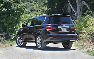 2011 Infiniti QX56 Rear Angle View