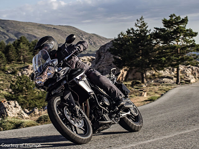 Triumph Tiger 800 XRX Test