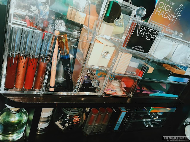 My Simple Vanity Table Set Up Featuring Acrylic Makeup Organizers