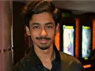 Riddhi Sen Family Wife Son Daughter Father Mother Marriage Photos Biography Profile
