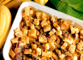 Classic recipe of cubed bananas and cubed bread baked in a caramel custard base