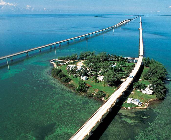 Seven Mile Bridge in Florida RiTeMaiL