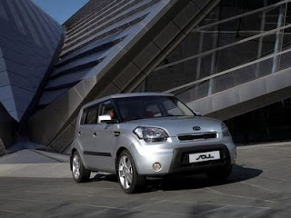 Kia Soul (2009) with pictures and wallpapers