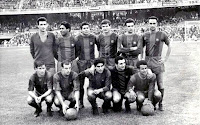 F. C. BARCELONA. Temporada 1964-85. Sadurní, Benítez, Olivella, Eladio, Vergés, Torrent. Zaballa, Pereda, Seminario, Fusté y Re. C. F. BARCELONA 8 🆚 CLUB REAL MURCIA 1 Domingo 04/10/1964, 16:30 horas. Campeonato de Liga de 1ª División, jornada 4. Barcelona, Nou Camp. GOLES: ⚽1-0: 2’, Cayetano Re. ⚽2-0; 7’, Pereda. ⚽3-0: 24’, Pereda. ⚽4-0: 27’, Cayetano Re. ⚽5-0: 46’, Pereda. ⚽6-0: 66’, Seminario. ⚽7-0: 67’, Pereda. ⚽8-0: 85’, Seminario. ⚽8-1: 86’, Ribada.