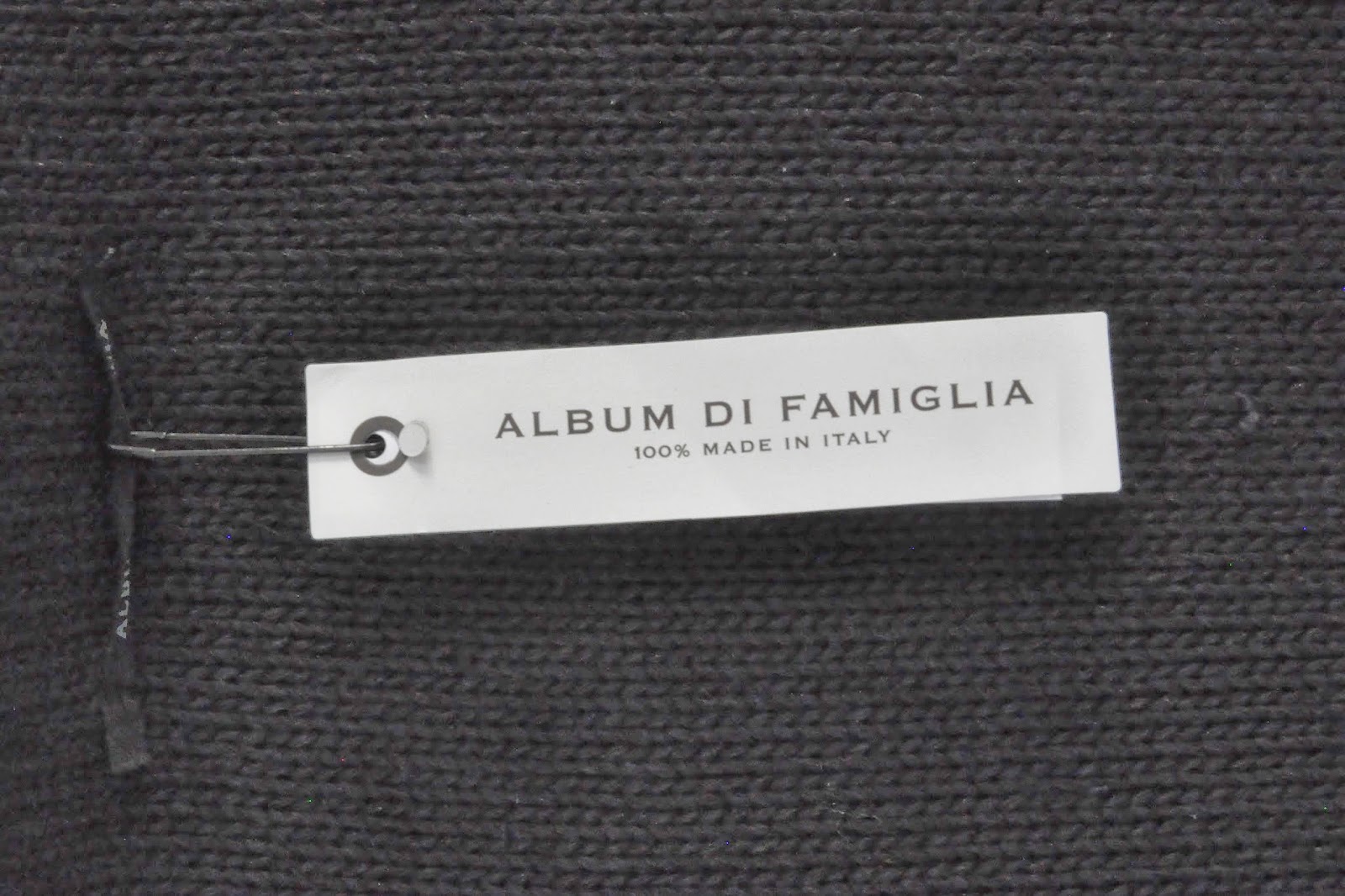 http://www.vdj-boutique.com/vdj/1179-album-di-famiglia.php