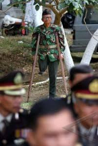 Veteran : "Ndak Apa, Kami Di Belakang Saja". Dengan Wajah Sendu - Commando