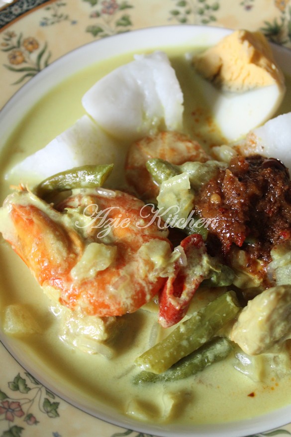 Lontong Nur Qaseh Yang Terbaik - Azie Kitchen