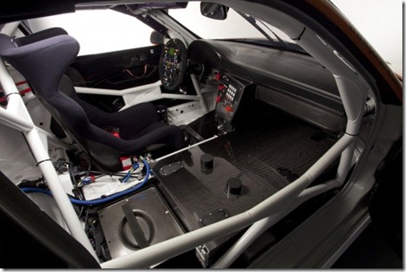 2011-Porsche-911-GT3-R-Hybrid-Interior-View