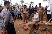 Peletakan Batu Pertama Mesjid Al-Falah Tugumulya Kuningan, Bantuan dari Yayasan Al-Ukhwah Jawa Barat