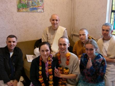 Sankarshan Das with Ecstatic Russian Devotees