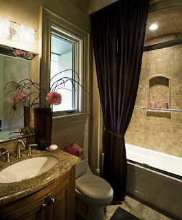 Small bathroom design tips for creative