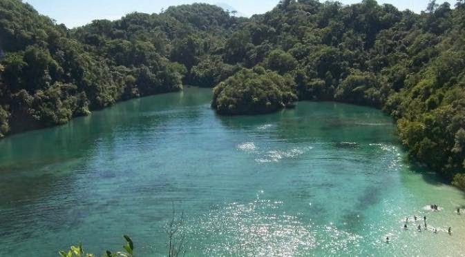 Pantai Yang Masih Perawan Di Indonesia