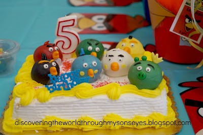 Angry Birds Birthday Cake on The Angry Birds Pizza Was An Idea That I Found On Pinterest   And For