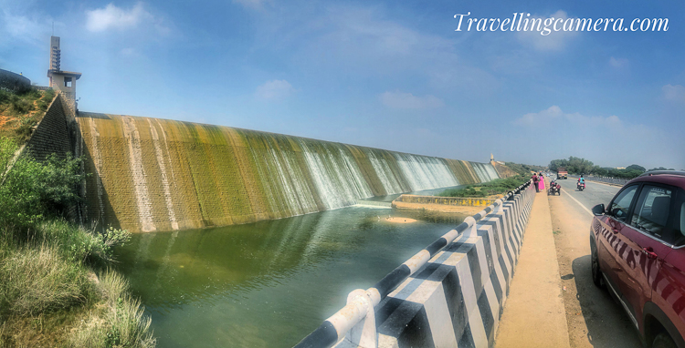 Located in the Prakasam district of Andhra Pradesh, the Dindi water reservoir is a popular tourist destination known for its scenic beauty and diverse wildlife. The reservoir is situated on the Gundlakamma River and is surrounded by lush green hills and forests, making it a perfect getaway for nature lovers.
